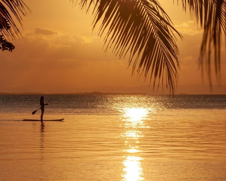Pelican Beach Resort South Water Caye ダンリガ エクステリア 写真
